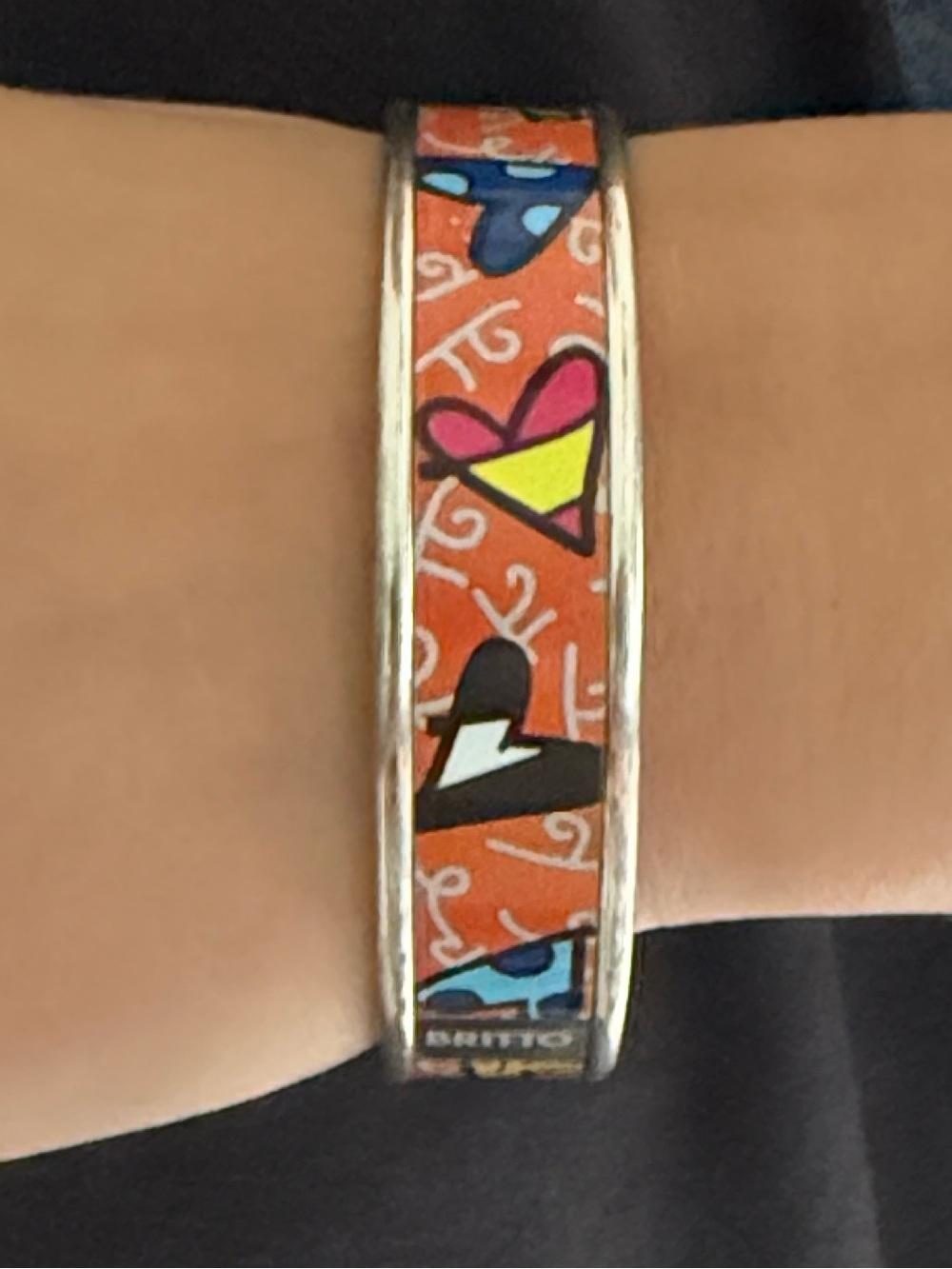 ROMERO BRITTO HEART BANGLE BRACELET